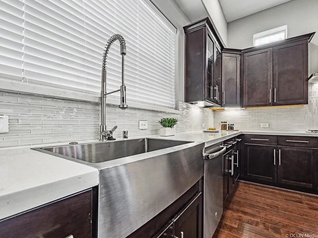 1028 Patterson - Photo 27