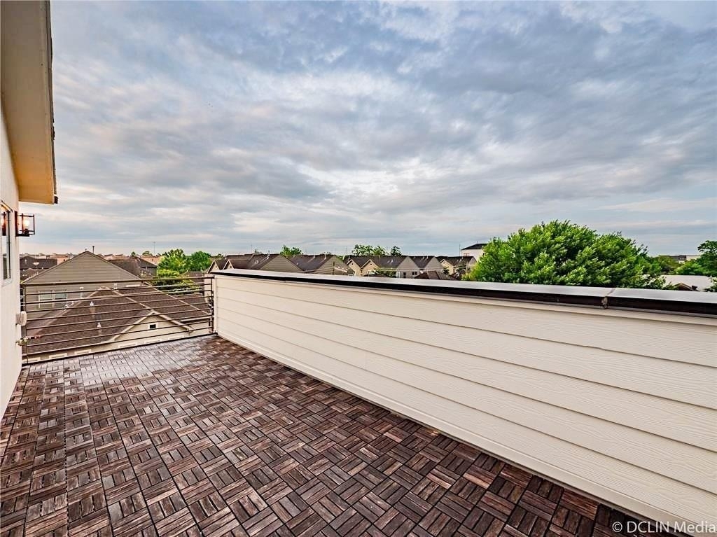 1028 Patterson - Photo 4