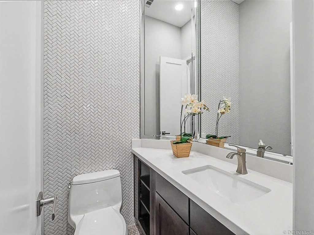 1028 Patterson - Photo 13