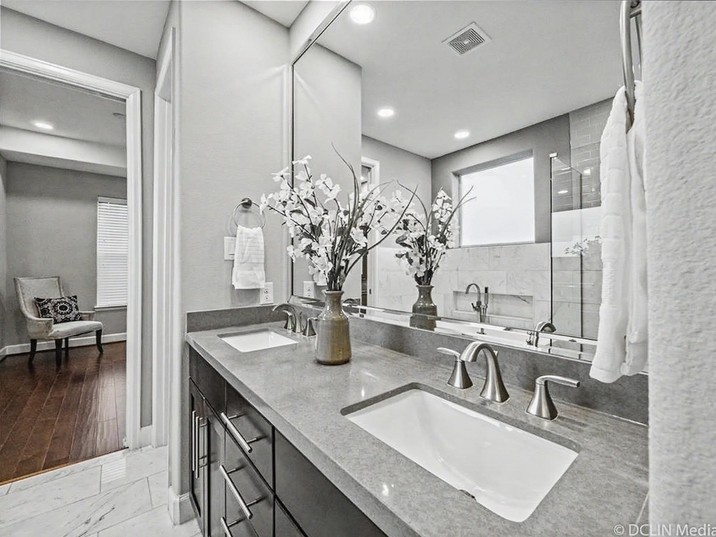1028 Patterson - Photo 20