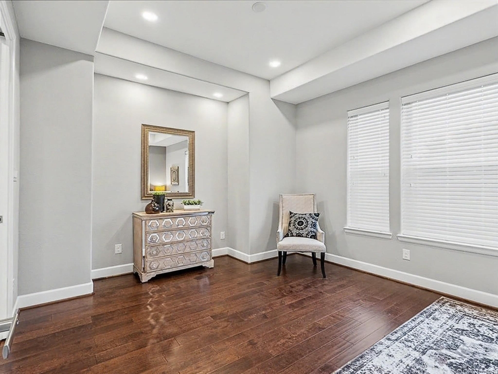 1028 Patterson - Photo 21