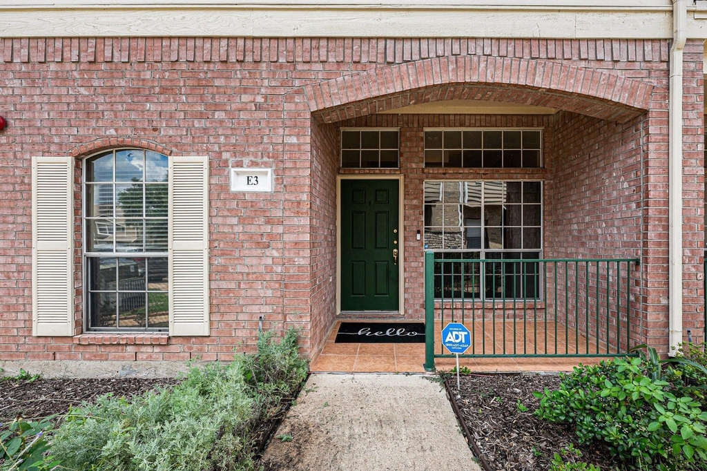 2710 Grants Lake Boulevard - Photo 1