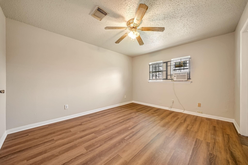 3111 Overcross Drive - Photo 11