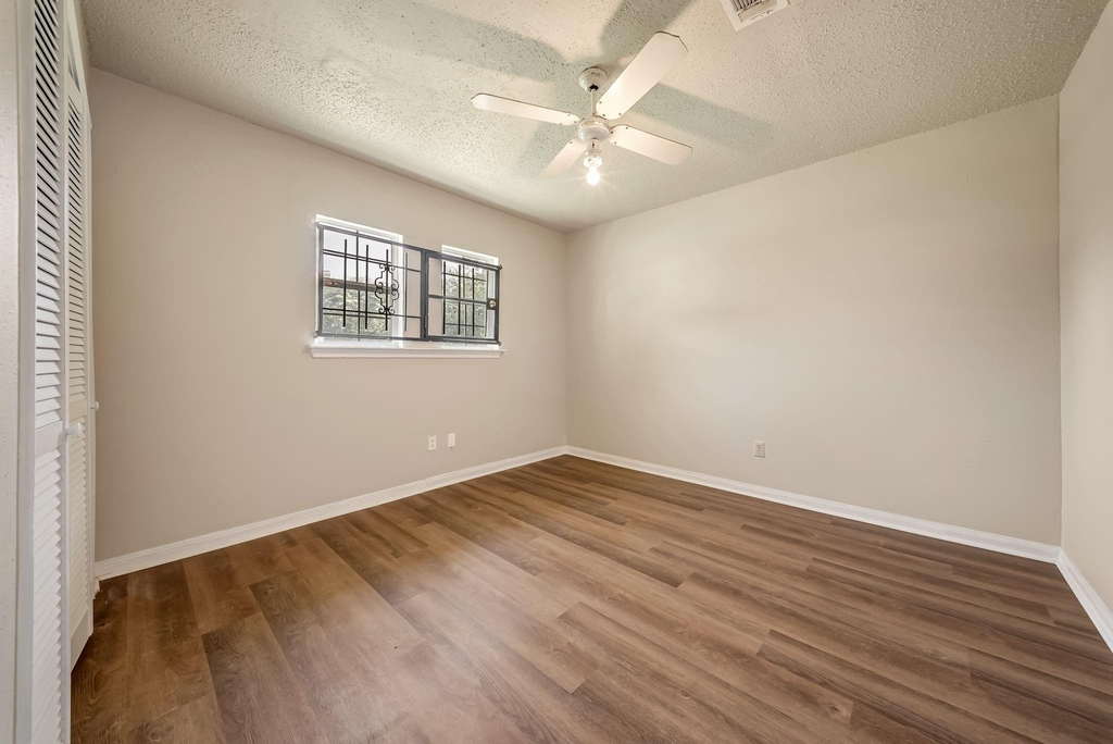3111 Overcross Drive - Photo 16