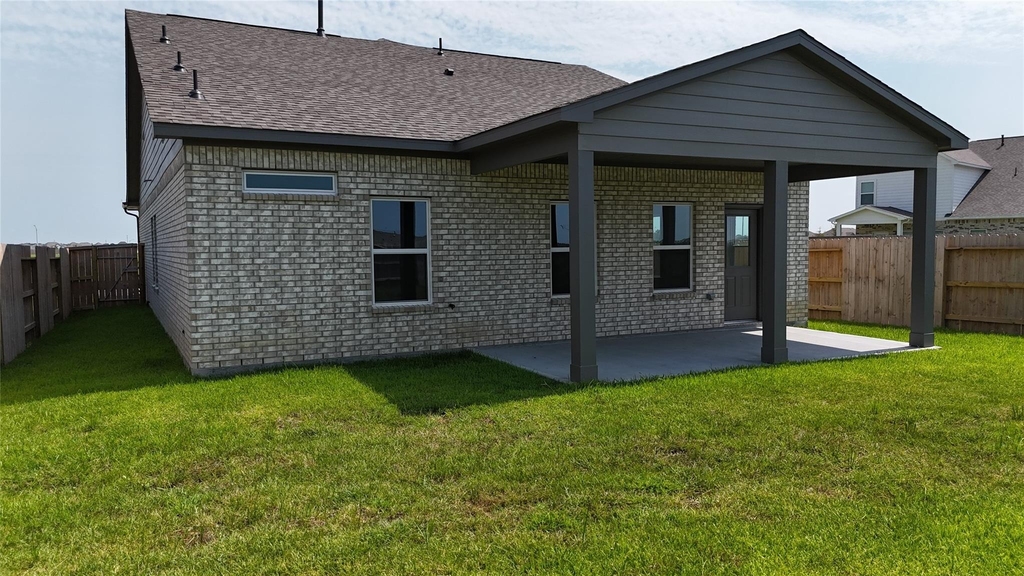 1913 N Riverside Circle - Photo 14