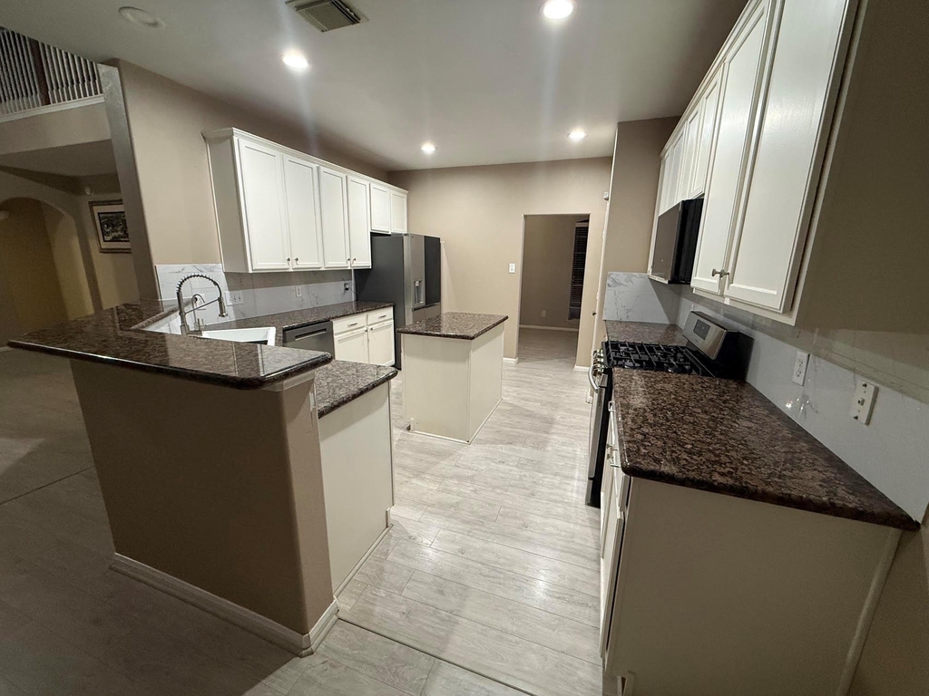 20523 Naples Terrace Lane - Photo 7
