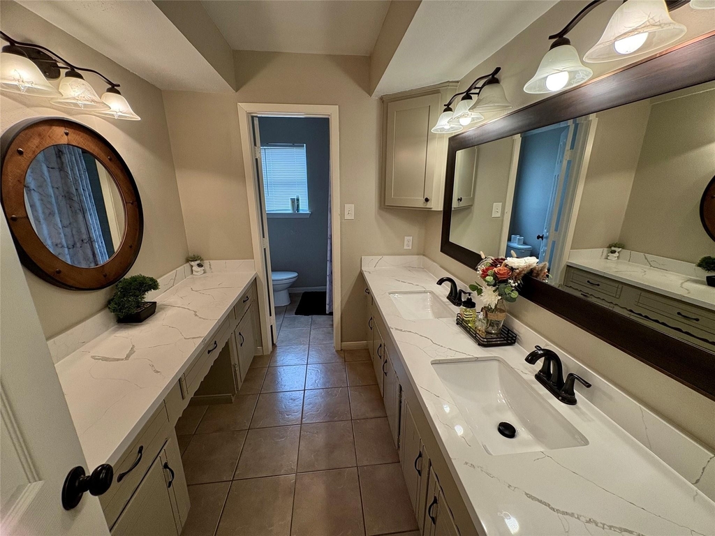 21802 Rotherham Drive - Photo 19