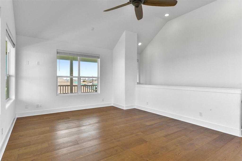 4006 Fort Bend Drive - Photo 2