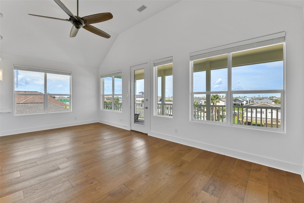 4006 Fort Bend Drive - Photo 3
