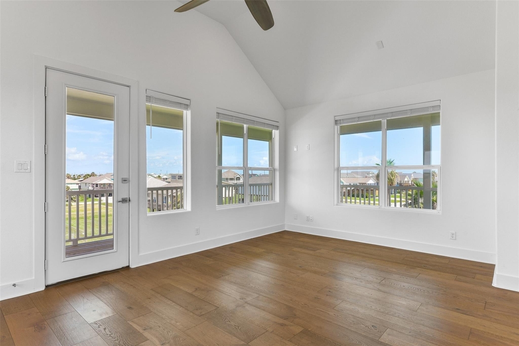 4006 Fort Bend Drive - Photo 1