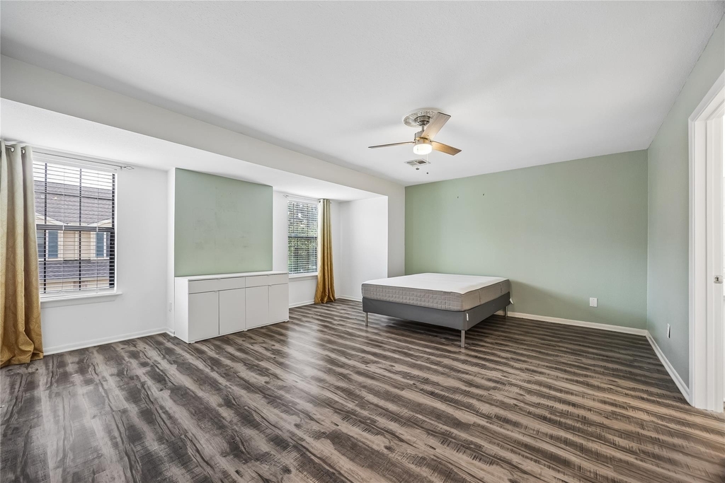763 Bering Drive - Photo 6