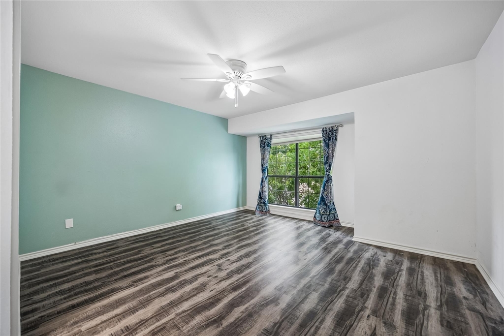 763 Bering Drive - Photo 10