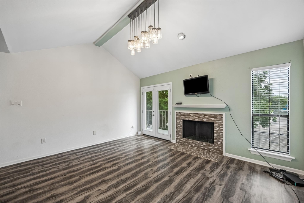 763 Bering Drive - Photo 5
