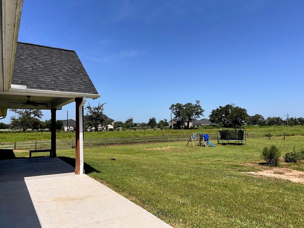 2502 Majestic Oaks Court - Photo 30