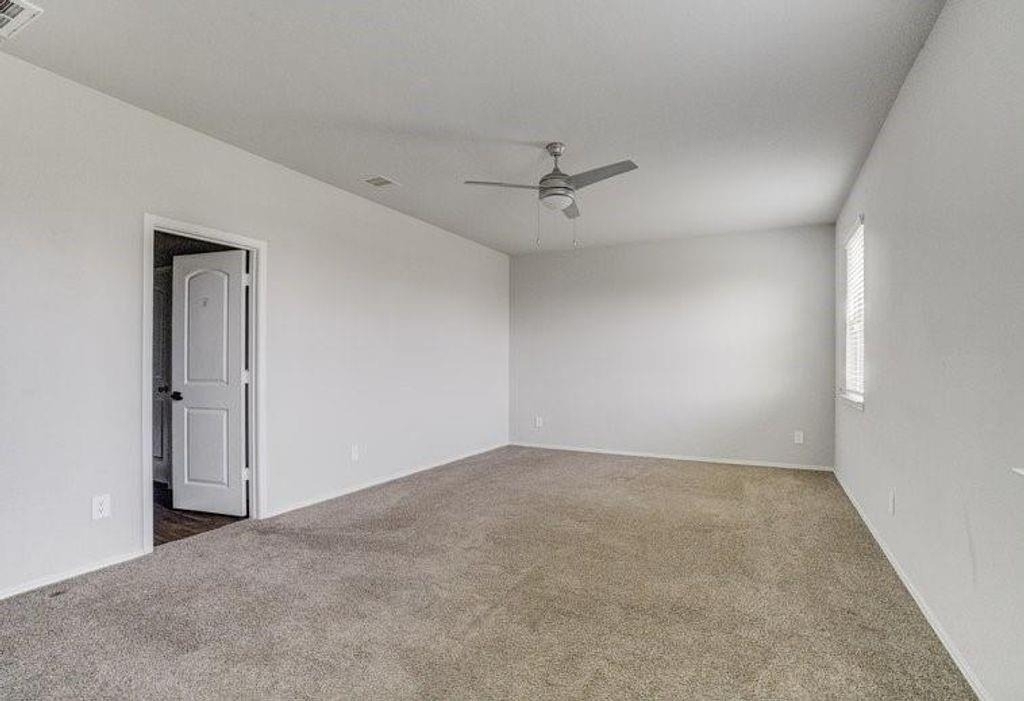20509 Vaughn Forest Court - Photo 7
