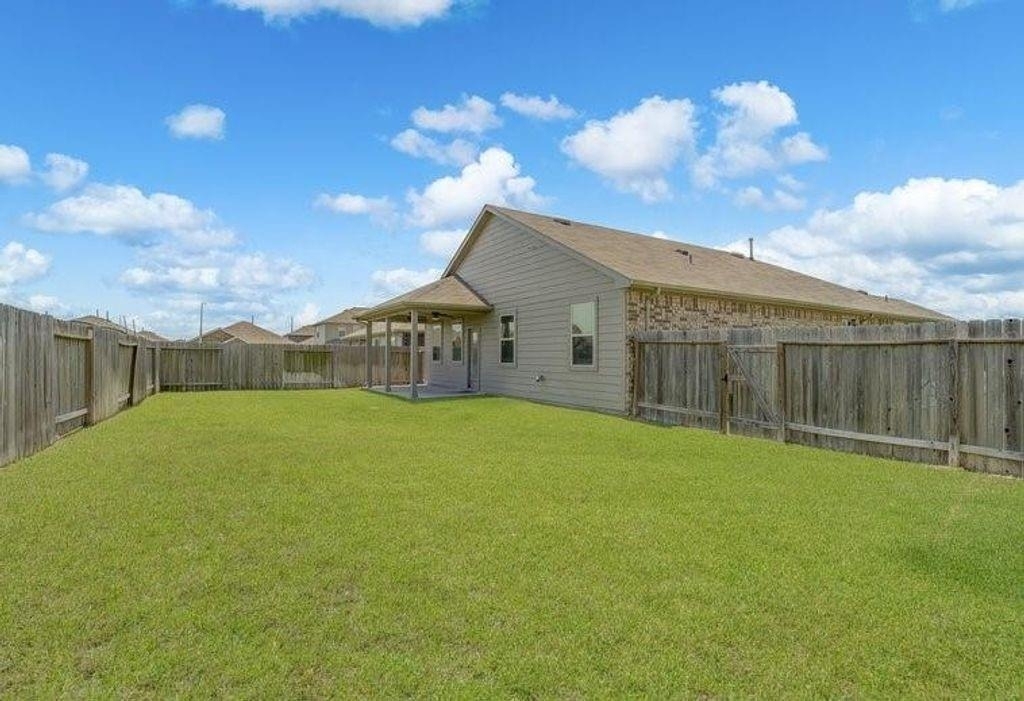 20509 Vaughn Forest Court - Photo 13