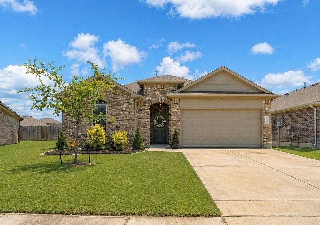 20509 Vaughn Forest Court - Photo 0