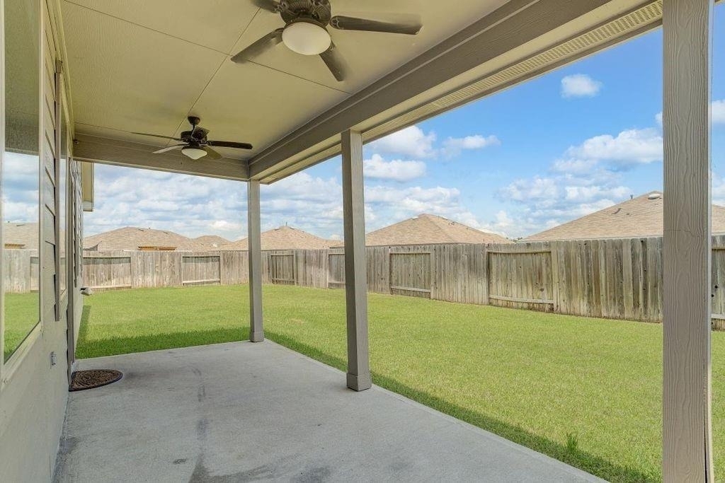 20509 Vaughn Forest Court - Photo 14