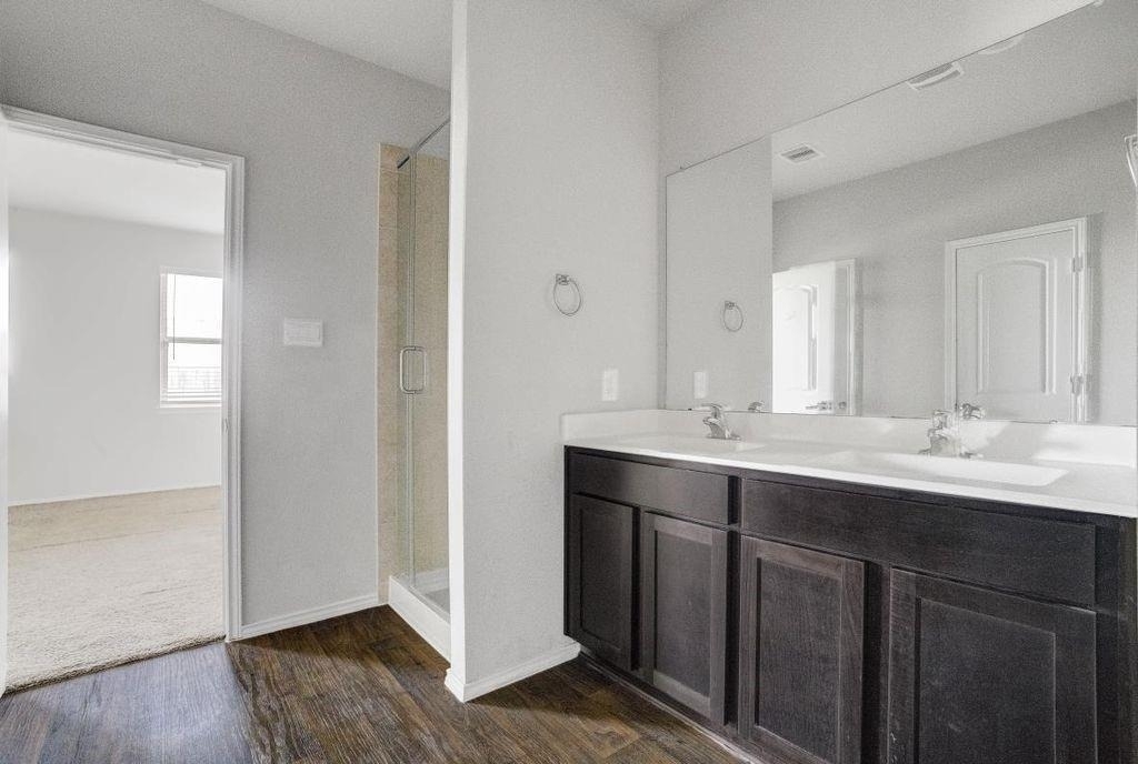 20509 Vaughn Forest Court - Photo 10