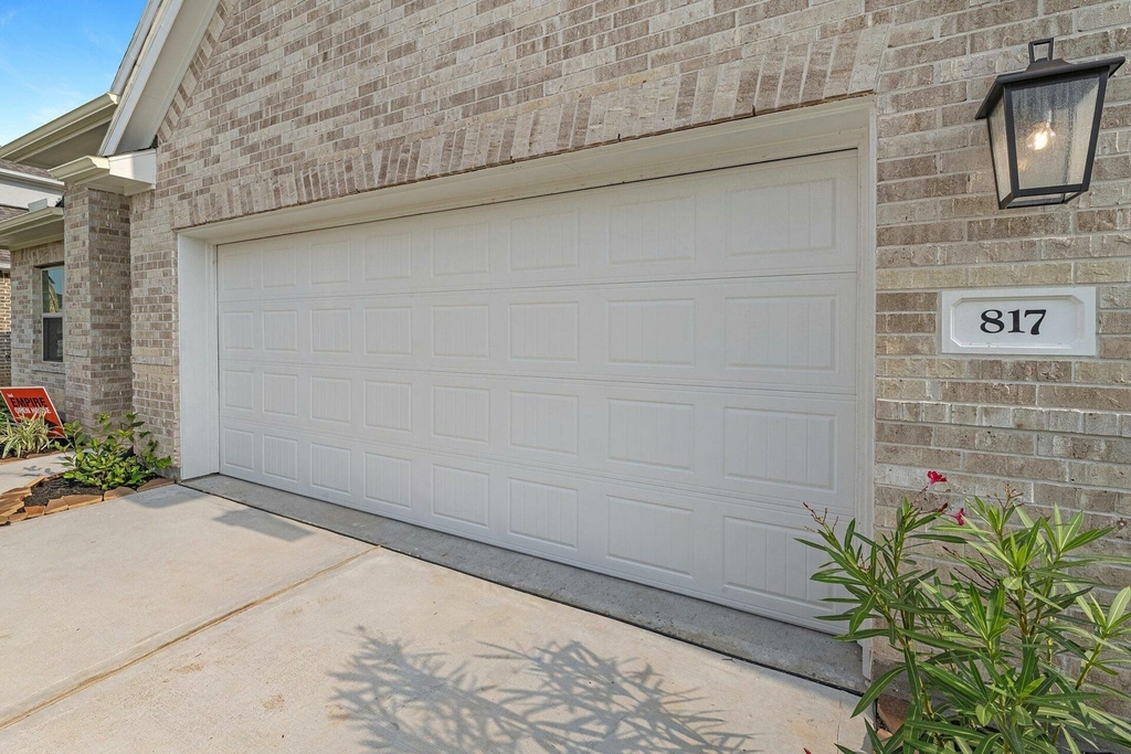 817 Bahia Bay Dr - Photo 1
