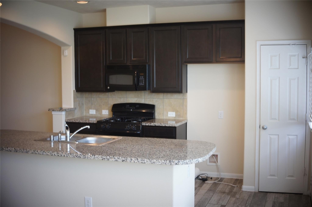 1619 Grable Cove Lane - Photo 4