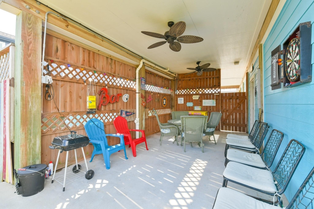 4131 Jackson Drive - Photo 3