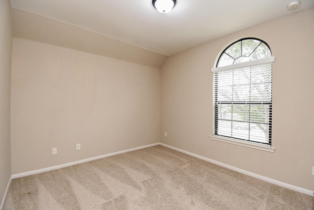 6034 Gracys Landing Lane - Photo 36