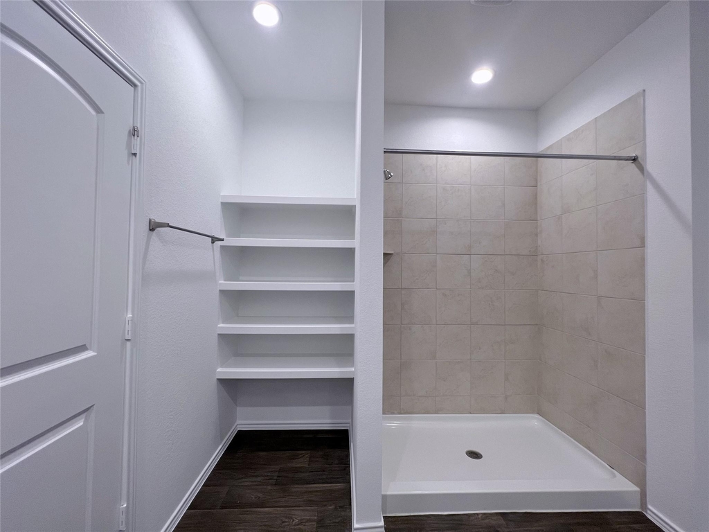 14918 Cypress Hollow Drive - Photo 16