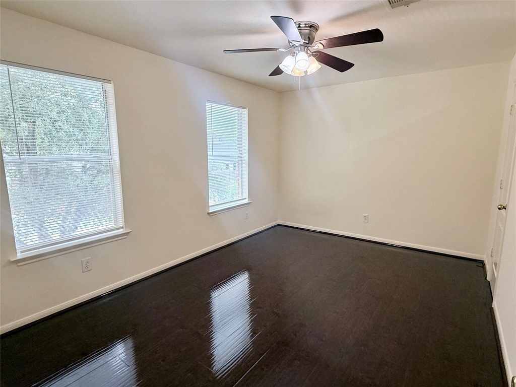 6530 Signal Point Lane - Photo 24