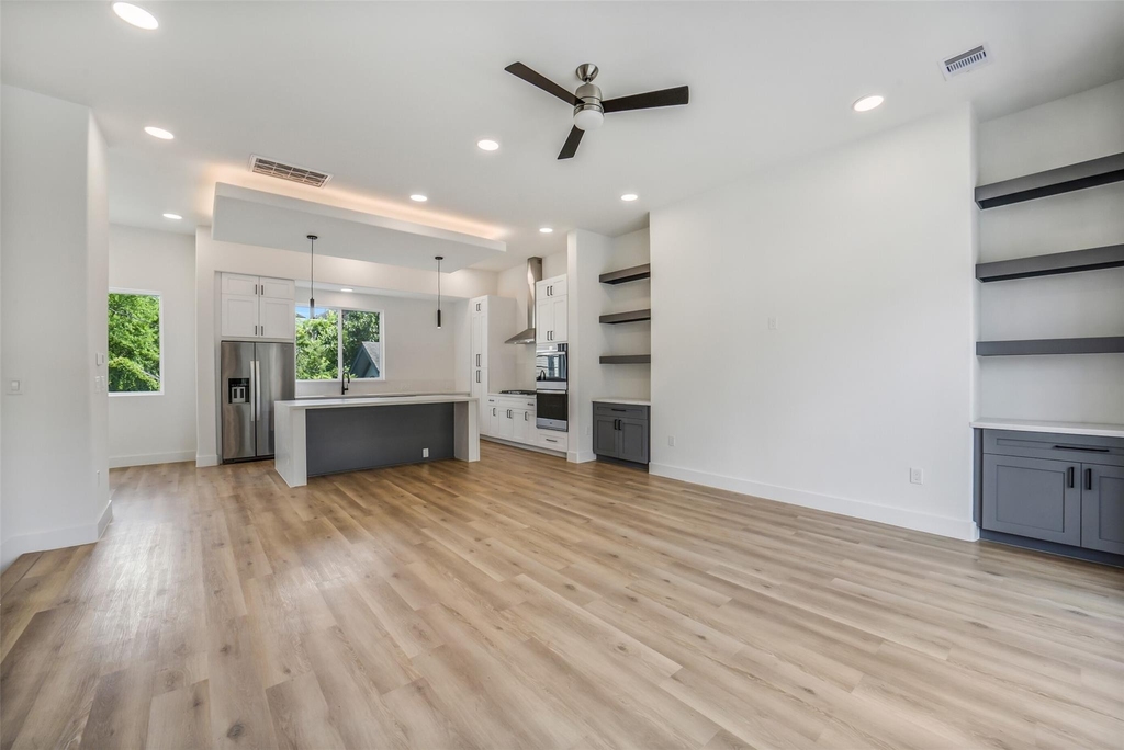 225 Willard Street - Photo 11