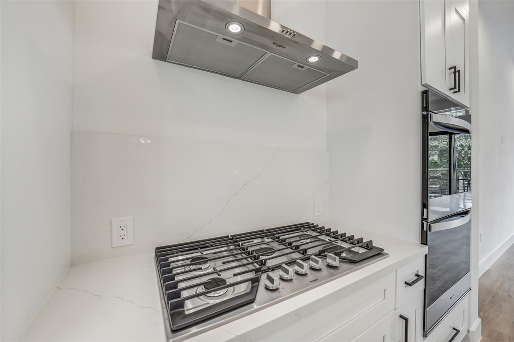 225 Willard Street - Photo 15