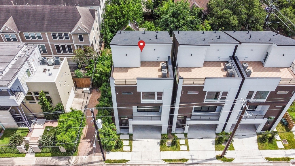 225 Willard Street - Photo 2
