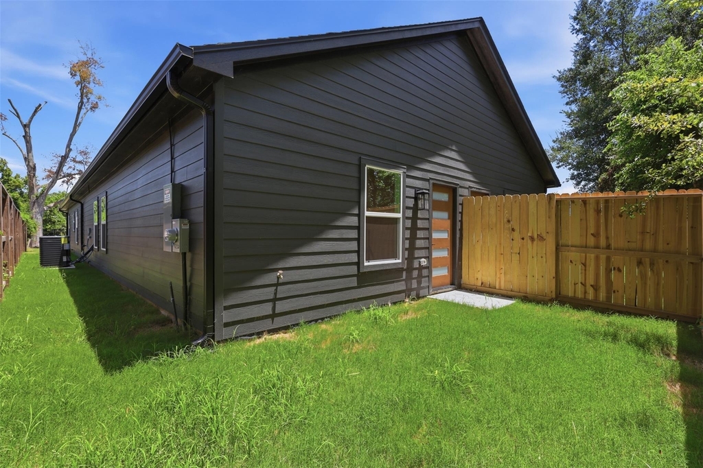 5921 Mountwood Street - Photo 21