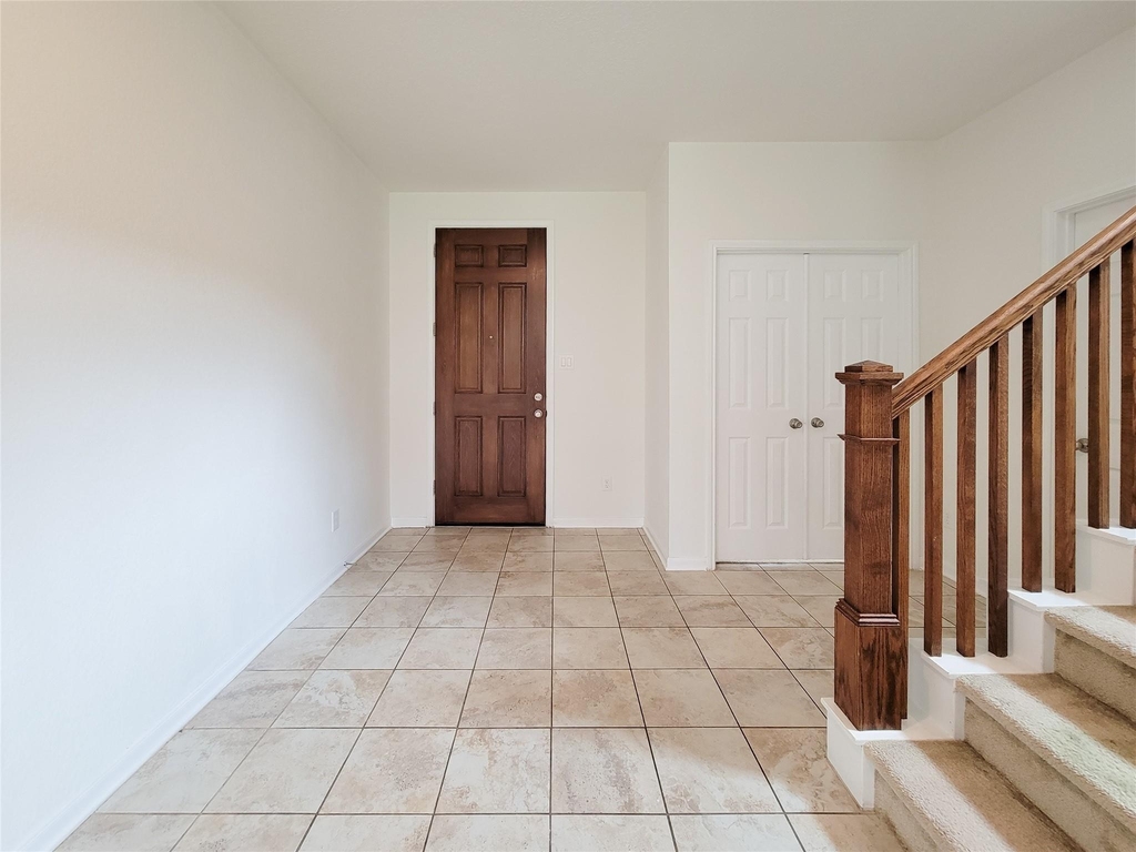 14108 Wedgewood Lakes Court - Photo 3