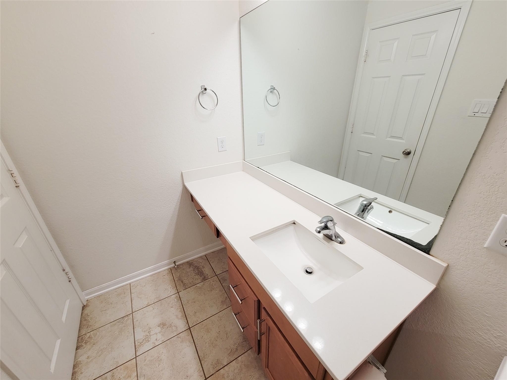 14108 Wedgewood Lakes Court - Photo 19