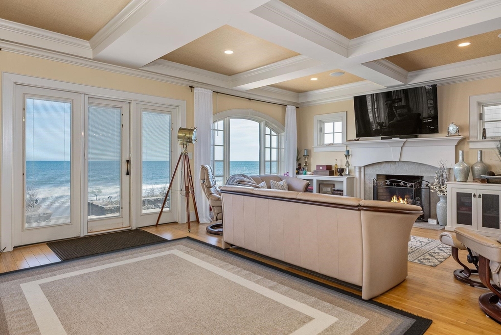 1138 Ocean - Photo 4
