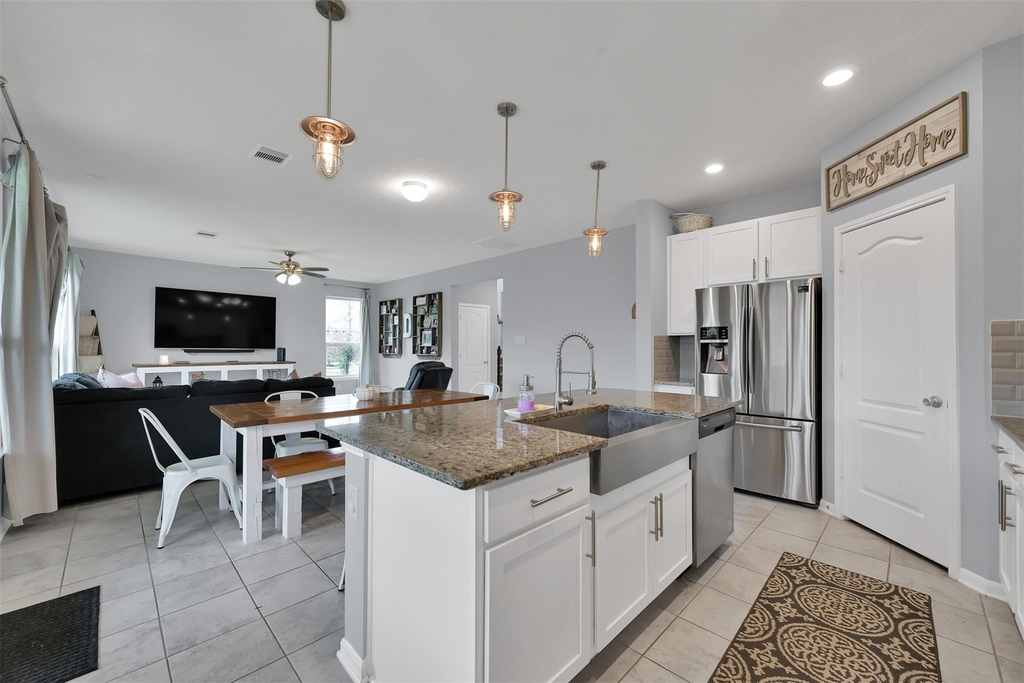 1127 Littleton Court - Photo 15