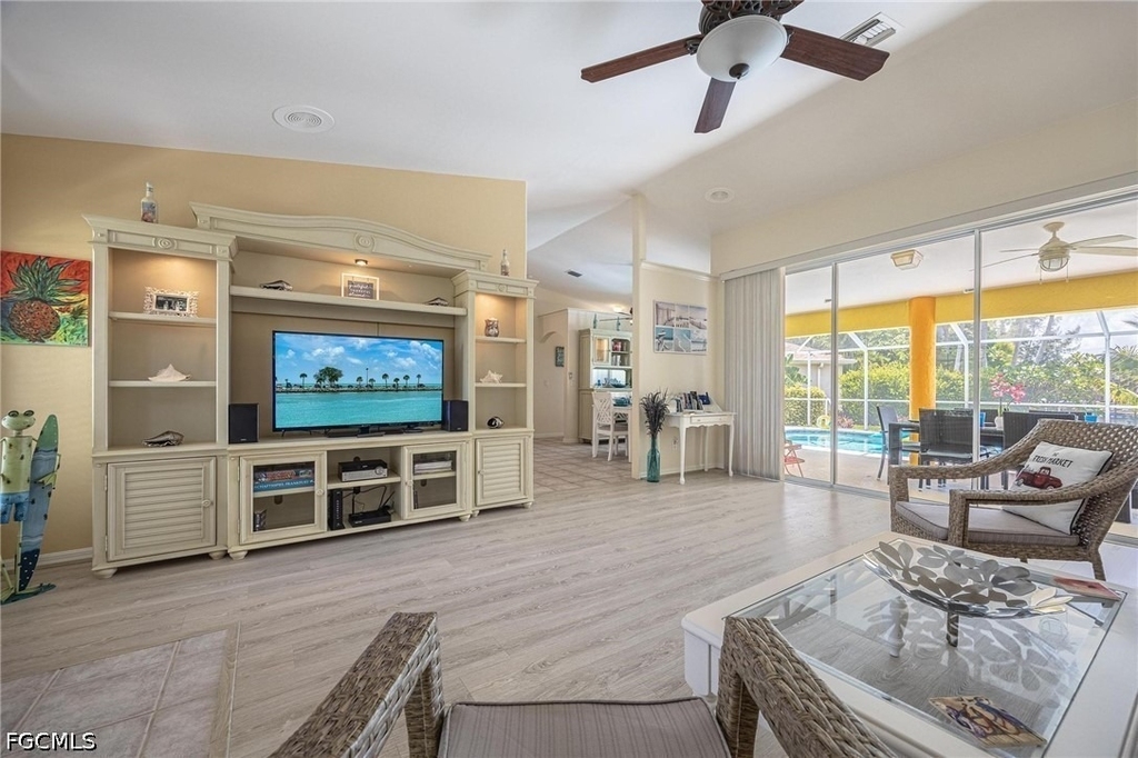 4123 Sw 26th Place - Photo 15