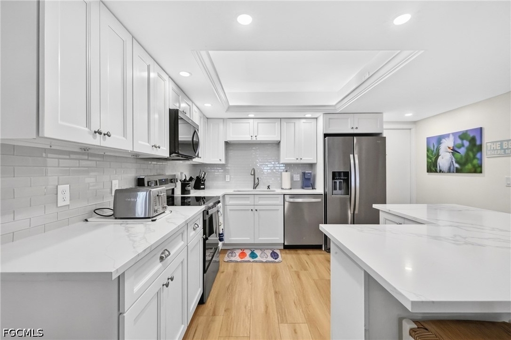 100 Estero Boulevard - Photo 5