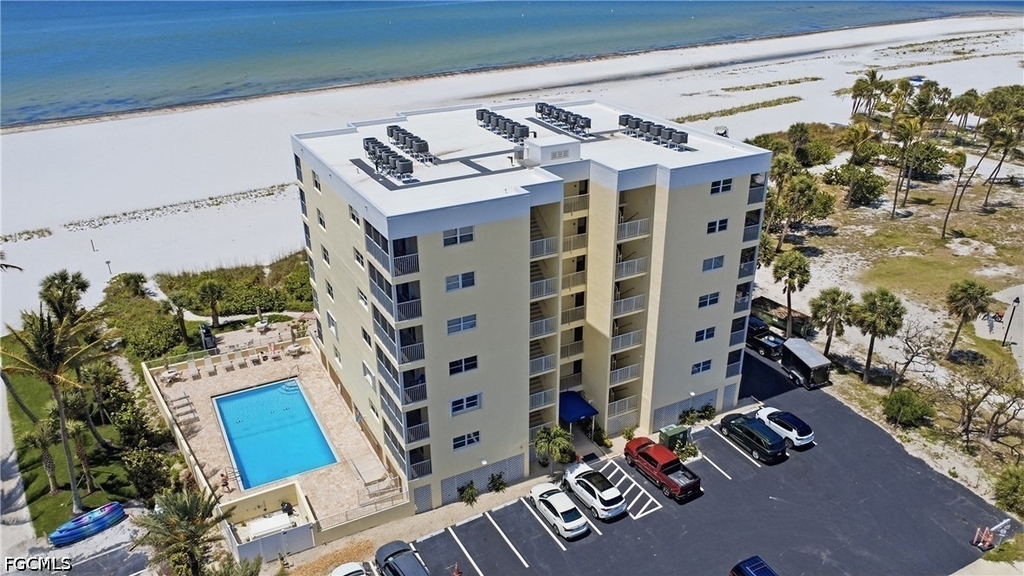 100 Estero Boulevard - Photo 3