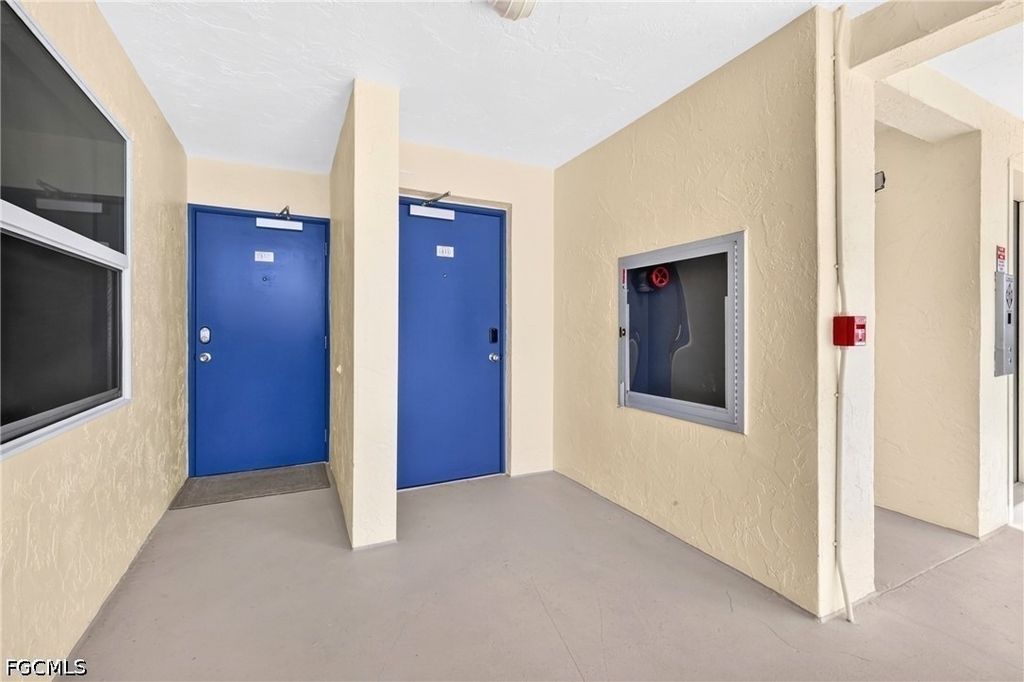 100 Estero Boulevard - Photo 27