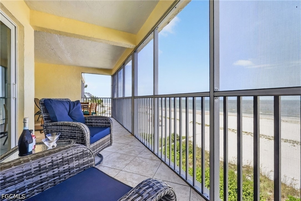100 Estero Boulevard - Photo 25