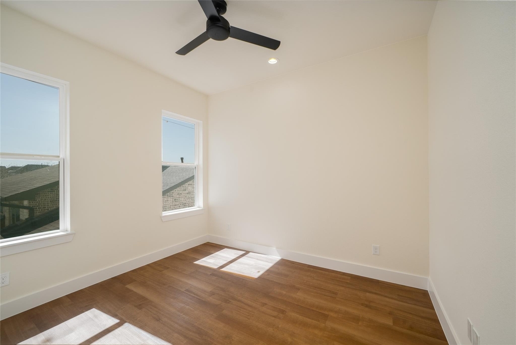 8908 Knoll Branch Dr Drive - Photo 16