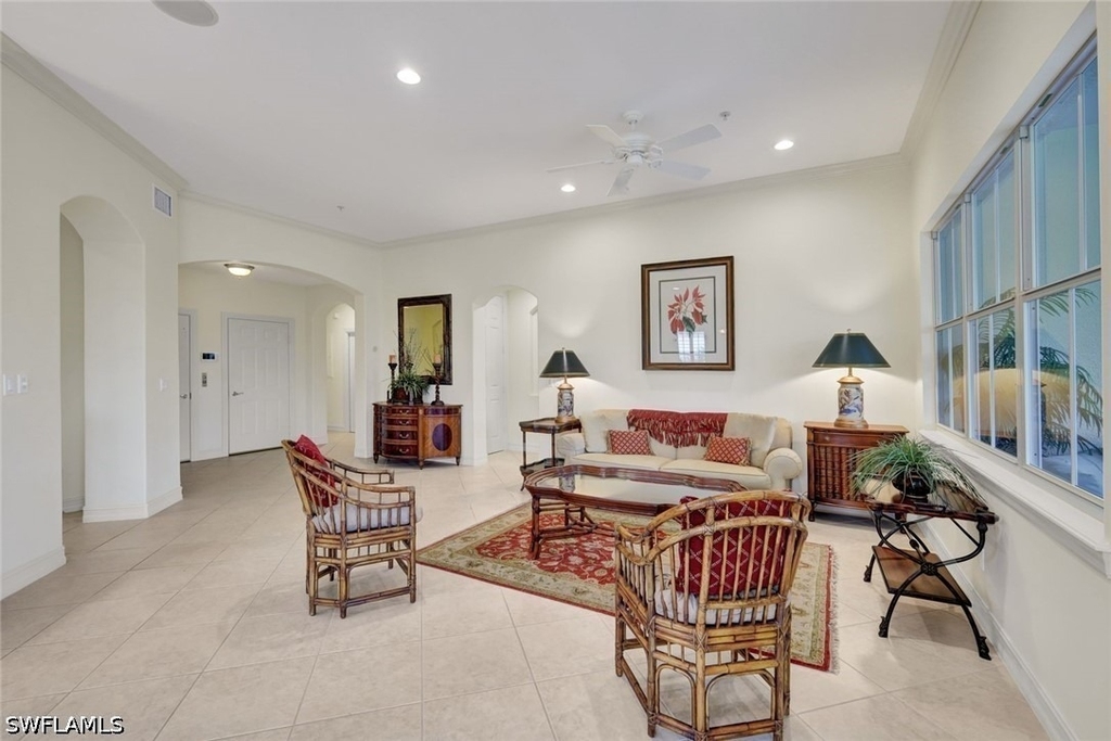 2830 Tiburon Boulevard E - Photo 9