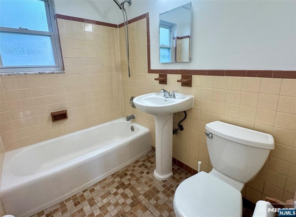 62 Regency - Photo 8