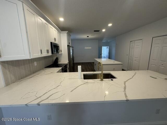 982 Villa Drive - Photo 4
