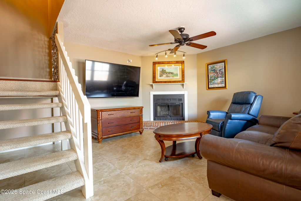3266 Sand Court - Photo 4