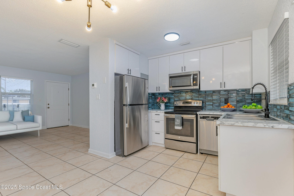 1029 Park Drive - Photo 5
