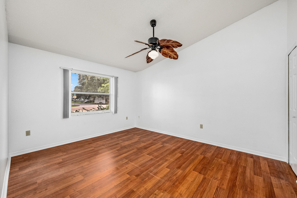 7175 Durban Avenue - Photo 12