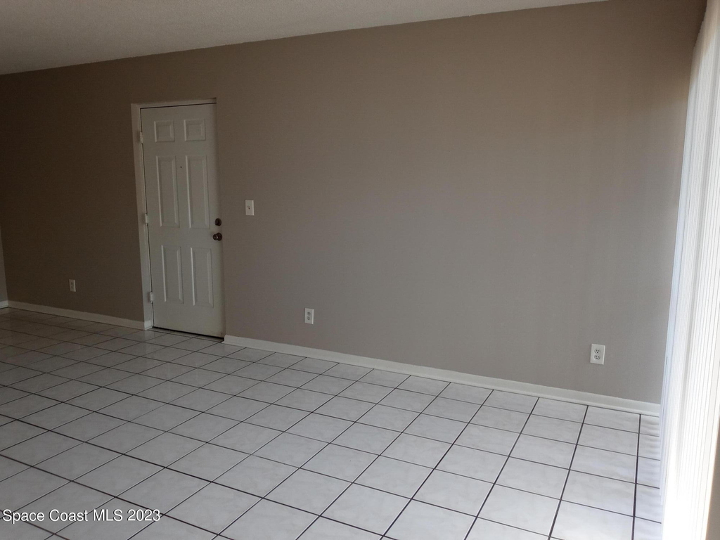 1641 Sunny Brook Lane - Photo 2